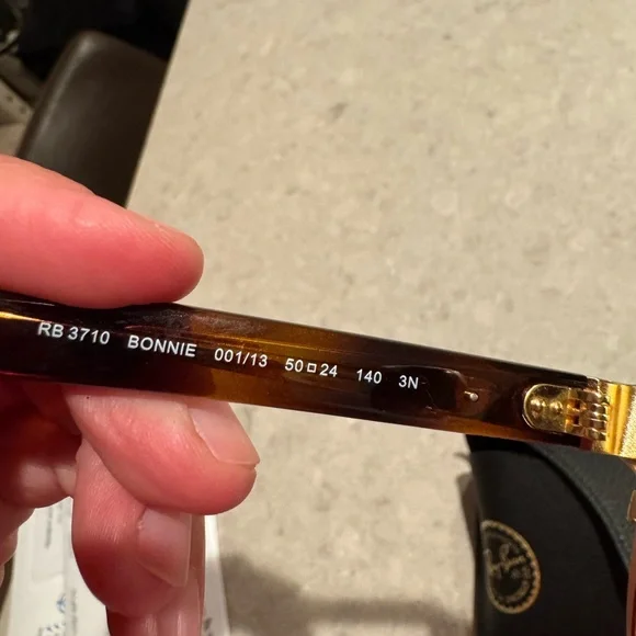 Ray-Ban Tortoise Shell Sunglasses - Picture 5 of 7